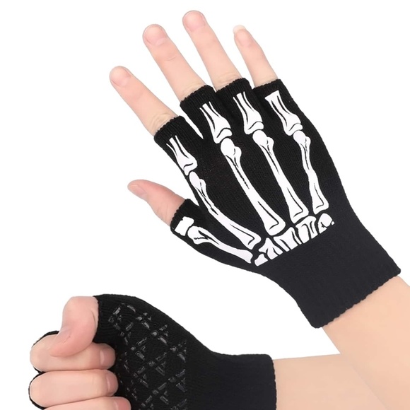 Skeleton Gloves - Picture 1 of 4